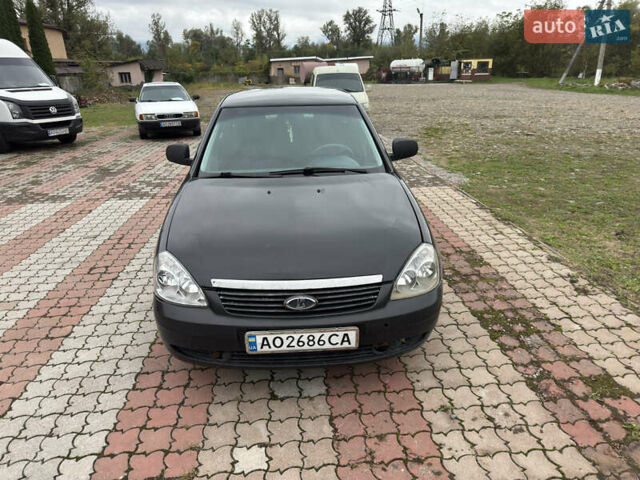 Чорний ВАЗ 2170 Priora, об'ємом двигуна 1.6 л та пробігом 165 тис. км за 1650 $, фото 1 на Automoto.ua