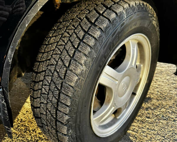 Черный ВАЗ 2170 Priora, объемом двигателя 1.6 л и пробегом 137 тыс. км за 3750 $, фото 12 на Automoto.ua