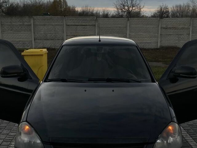 Черный ВАЗ 2170 Priora, объемом двигателя 1.6 л и пробегом 270 тыс. км за 3650 $, фото 3 на Automoto.ua