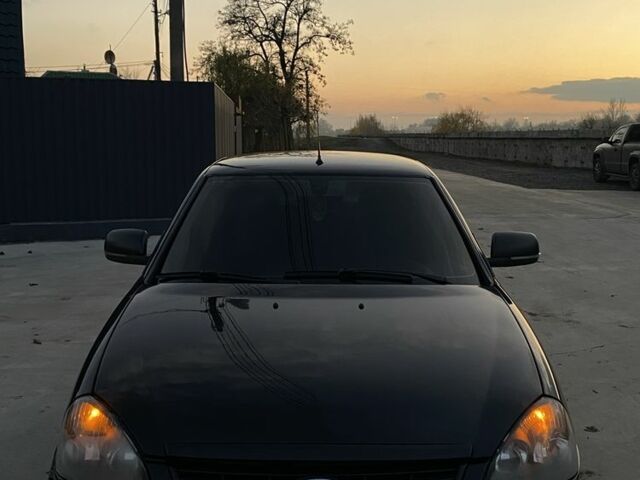 Черный ВАЗ 2170 Priora, объемом двигателя 1.6 л и пробегом 270 тыс. км за 3650 $, фото 5 на Automoto.ua