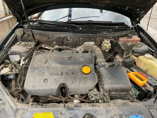 Черный ВАЗ 2170 Priora, объемом двигателя 1.6 л и пробегом 235 тыс. км за 2500 $, фото 4 на Automoto.ua