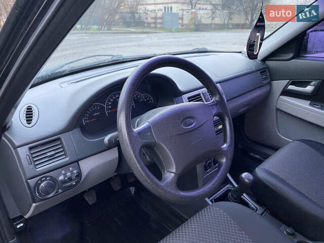 Черный ВАЗ 2170 Priora, объемом двигателя 1.6 л и пробегом 159 тыс. км за 2950 $, фото 14 на Automoto.ua