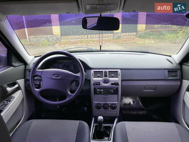 Черный ВАЗ 2170 Priora, объемом двигателя 1.6 л и пробегом 159 тыс. км за 3000 $, фото 11 на Automoto.ua