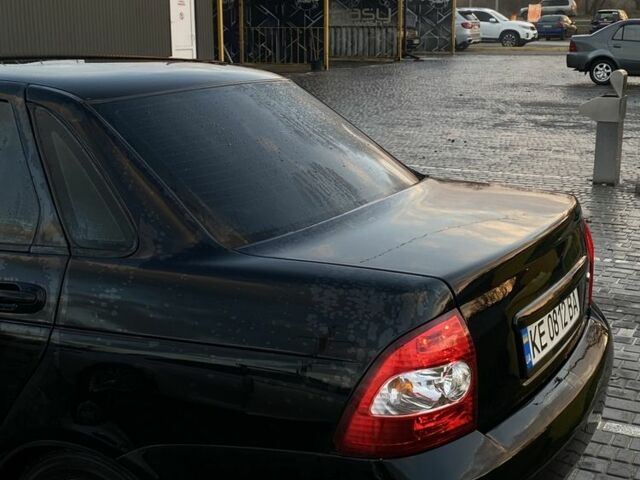 Черный ВАЗ 2170 Priora, объемом двигателя 1.6 л и пробегом 270 тыс. км за 3650 $, фото 2 на Automoto.ua