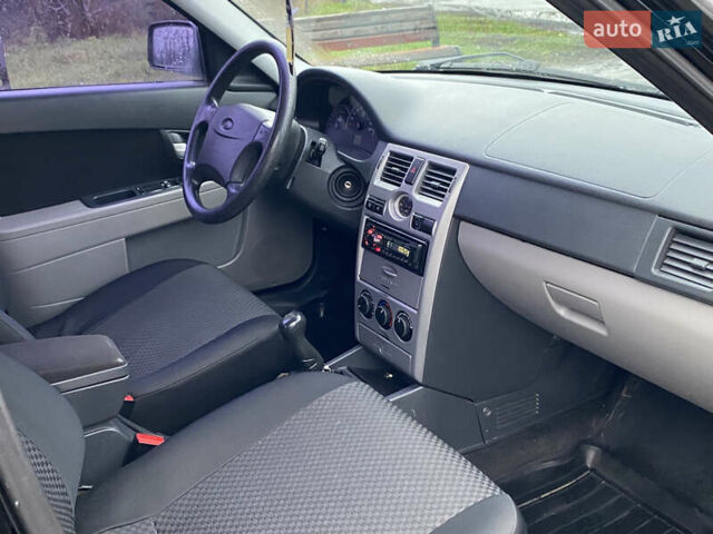 Черный ВАЗ 2170 Priora, объемом двигателя 1.6 л и пробегом 159 тыс. км за 2950 $, фото 10 на Automoto.ua