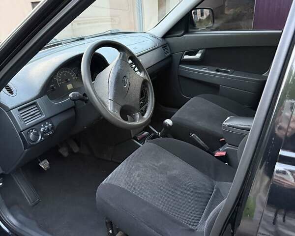 Черный ВАЗ 2170 Priora, объемом двигателя 1.6 л и пробегом 165 тыс. км за 4300 $, фото 11 на Automoto.ua