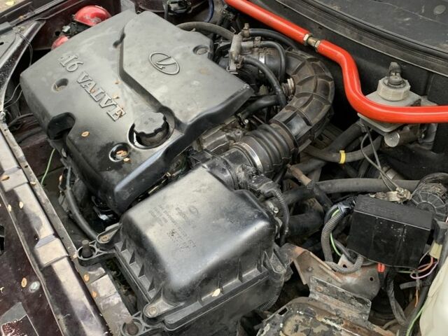 Фіолетовий ВАЗ 2170 Priora, об'ємом двигуна 1.6 л та пробігом 250 тис. км за 2000 $, фото 6 на Automoto.ua