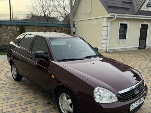 Червоний ВАЗ 2170 Priora, об'ємом двигуна 1.6 л та пробігом 203 тис. км за 2150 $, фото 9 на Automoto.ua