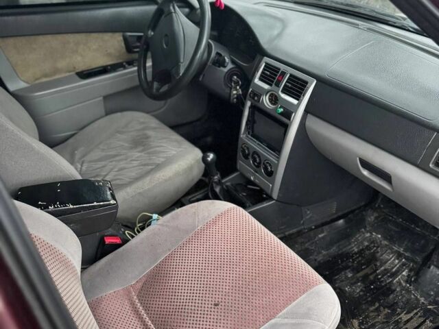 Червоний ВАЗ 2170 Priora, об'ємом двигуна 0 л та пробігом 7 тис. км за 1300 $, фото 2 на Automoto.ua