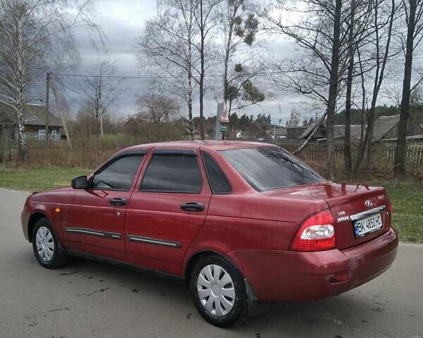 Красный ВАЗ 2170 Priora, объемом двигателя 1.6 л и пробегом 130 тыс. км за 2000 $, фото 3 на Automoto.ua