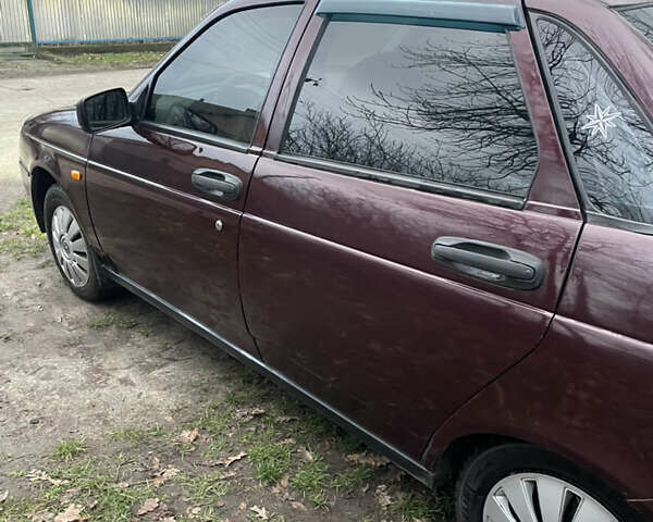 Красный ВАЗ 2170 Priora, объемом двигателя 1.6 л и пробегом 237 тыс. км за 2600 $, фото 8 на Automoto.ua