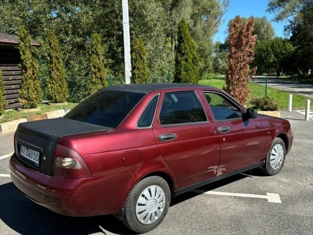 Красный ВАЗ 2170 Priora, объемом двигателя 1.6 л и пробегом 148 тыс. км за 1800 $, фото 2 на Automoto.ua