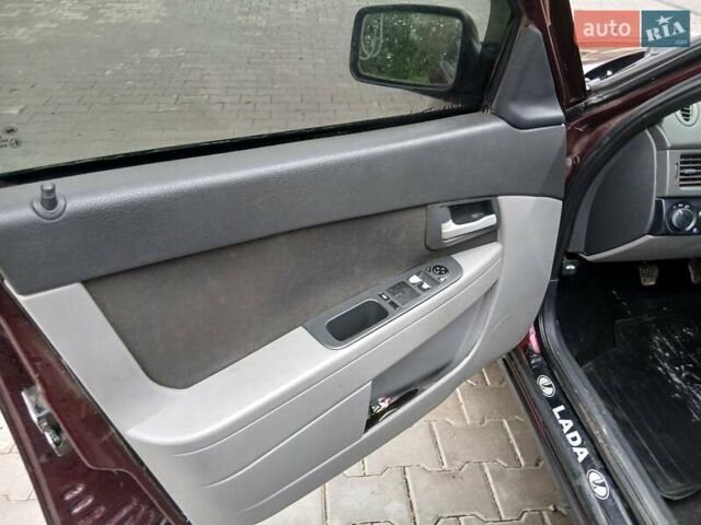 Червоний ВАЗ 2170 Priora, об'ємом двигуна 1.6 л та пробігом 139 тис. км за 1750 $, фото 5 на Automoto.ua