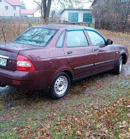 Красный ВАЗ 2170 Priora, объемом двигателя 1.6 л и пробегом 238 тыс. км за 1799 $, фото 9 на Automoto.ua