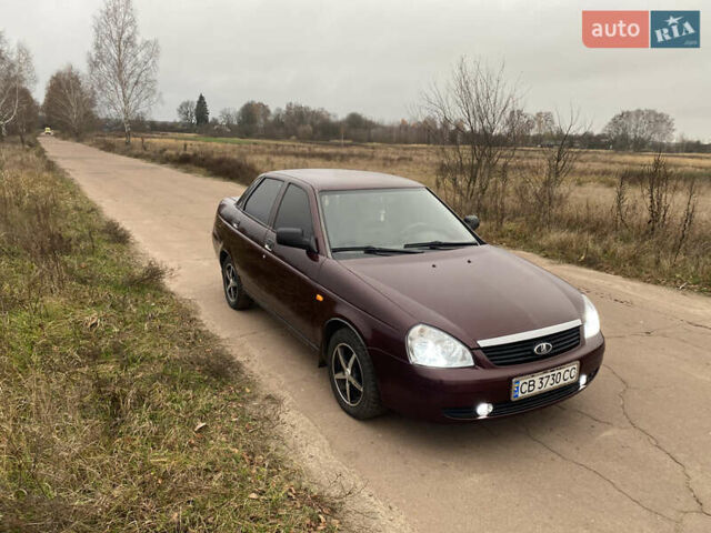 Красный ВАЗ 2170 Priora, объемом двигателя 1.6 л и пробегом 152 тыс. км за 3600 $, фото 1 на Automoto.ua