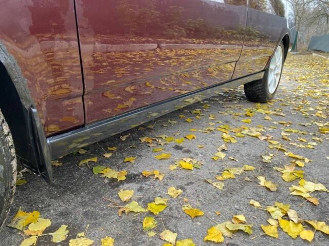 Красный ВАЗ 2170 Priora, объемом двигателя 1.6 л и пробегом 190 тыс. км за 2800 $, фото 5 на Automoto.ua