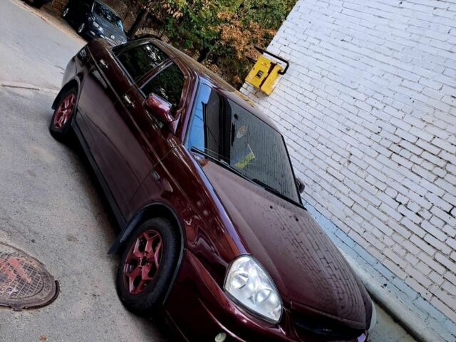 Красный ВАЗ 2170 Priora, объемом двигателя 1.6 л и пробегом 1 тыс. км за 3200 $, фото 1 на Automoto.ua