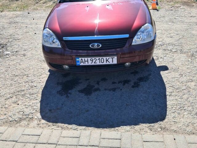 Красный ВАЗ 2170 Priora, объемом двигателя 1.6 л и пробегом 153 тыс. км за 2249 $, фото 4 на Automoto.ua