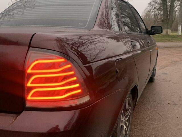 Красный ВАЗ 2170 Priora, объемом двигателя 1.6 л и пробегом 135 тыс. км за 3000 $, фото 6 на Automoto.ua