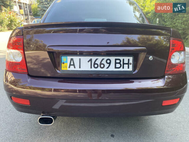 Красный ВАЗ 2170 Priora, объемом двигателя 1.6 л и пробегом 331 тыс. км за 4000 $, фото 14 на Automoto.ua