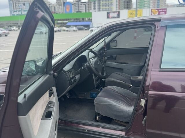Красный ВАЗ 2170 Priora, объемом двигателя 1.6 л и пробегом 142 тыс. км за 2200 $, фото 3 на Automoto.ua
