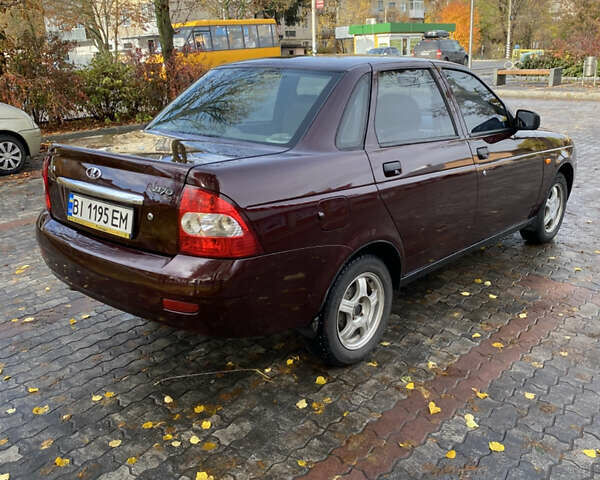 Красный ВАЗ 2170 Priora, объемом двигателя 1.6 л и пробегом 200 тыс. км за 2300 $, фото 4 на Automoto.ua