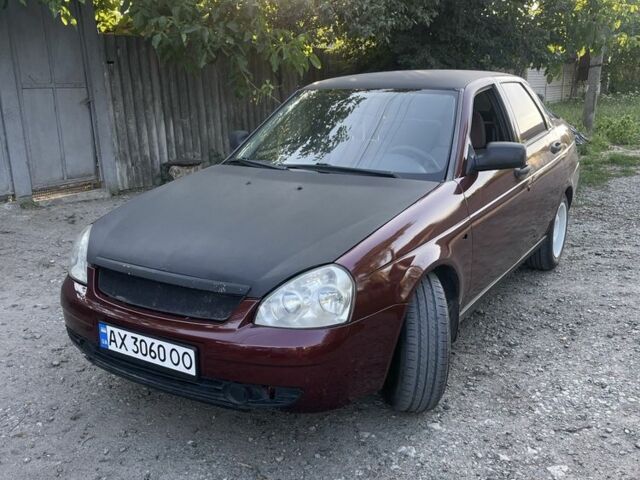 Красный ВАЗ 2170 Priora, объемом двигателя 1.6 л и пробегом 178 тыс. км за 2000 $, фото 1 на Automoto.ua