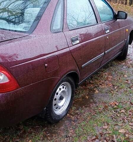 Красный ВАЗ 2170 Priora, объемом двигателя 1.6 л и пробегом 238 тыс. км за 1799 $, фото 8 на Automoto.ua