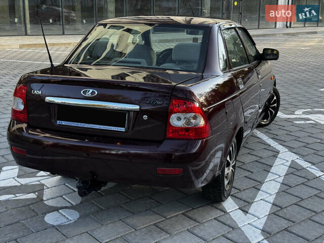 Червоний ВАЗ 2170 Priora, об'ємом двигуна 1.6 л та пробігом 200 тис. км за 2600 $, фото 5 на Automoto.ua