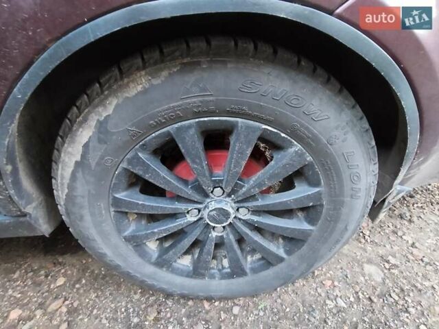 Красный ВАЗ 2170 Priora, объемом двигателя 1.6 л и пробегом 320 тыс. км за 2500 $, фото 6 на Automoto.ua