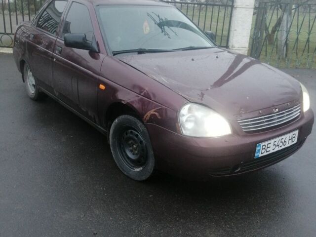 Красный ВАЗ 2170 Priora, объемом двигателя 1.6 л и пробегом 204 тыс. км за 1750 $, фото 4 на Automoto.ua