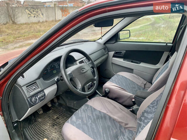Червоний ВАЗ 2170 Priora, об'ємом двигуна 1.6 л та пробігом 182 тис. км за 2300 $, фото 12 на Automoto.ua