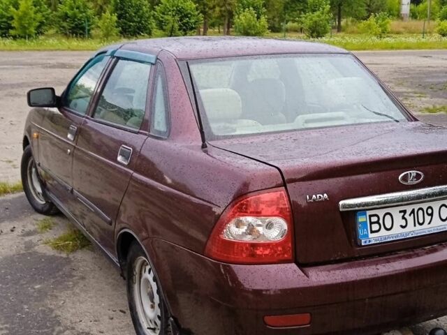 Красный ВАЗ 2170 Priora, объемом двигателя 0 л и пробегом 238 тыс. км за 1600 $, фото 4 на Automoto.ua