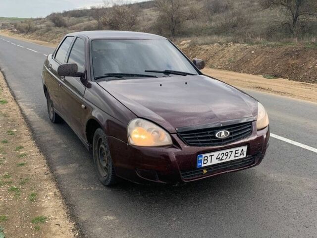 Красный ВАЗ 2170 Priora, объемом двигателя 1.6 л и пробегом 3 тыс. км за 1776 $, фото 1 на Automoto.ua