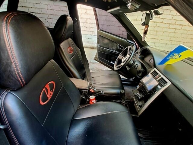 Красный ВАЗ 2170 Priora, объемом двигателя 1.6 л и пробегом 1 тыс. км за 3200 $, фото 4 на Automoto.ua