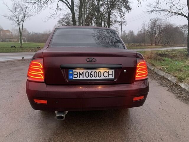 Красный ВАЗ 2170 Priora, объемом двигателя 1.6 л и пробегом 135 тыс. км за 3000 $, фото 5 на Automoto.ua