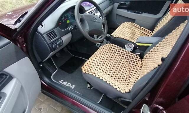 Червоний ВАЗ 2170 Priora, об'ємом двигуна 1.6 л та пробігом 172 тис. км за 3200 $, фото 13 на Automoto.ua