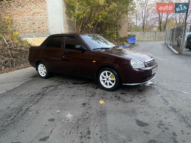 Красный ВАЗ 2170 Priora, объемом двигателя 1.6 л и пробегом 190 тыс. км за 3000 $, фото 3 на Automoto.ua