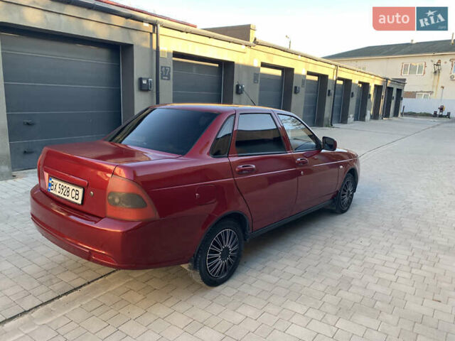 Красный ВАЗ 2170 Priora, объемом двигателя 1.6 л и пробегом 170 тыс. км за 2100 $, фото 4 на Automoto.ua