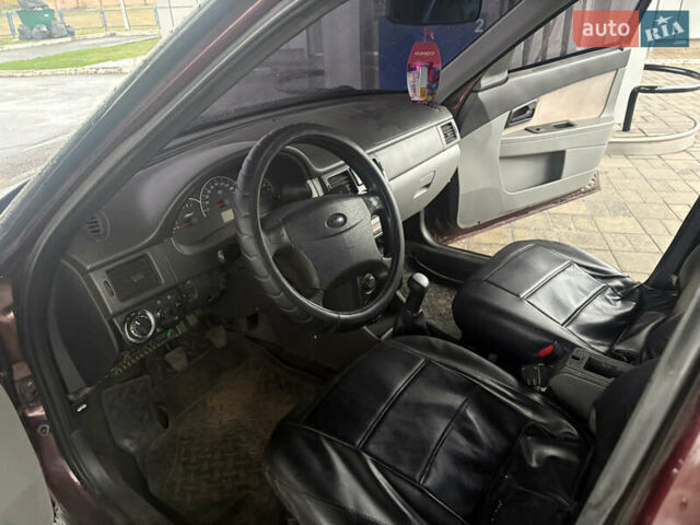 ВАЗ 2170 Priora 2008 в Кривом Роге на Automoto.ua Красный ВАЗ 2170 Priora, объемом двигателя 1.6 л и пробегом 202 тыс. км за 2499 $, фото 5 на Automoto.ua