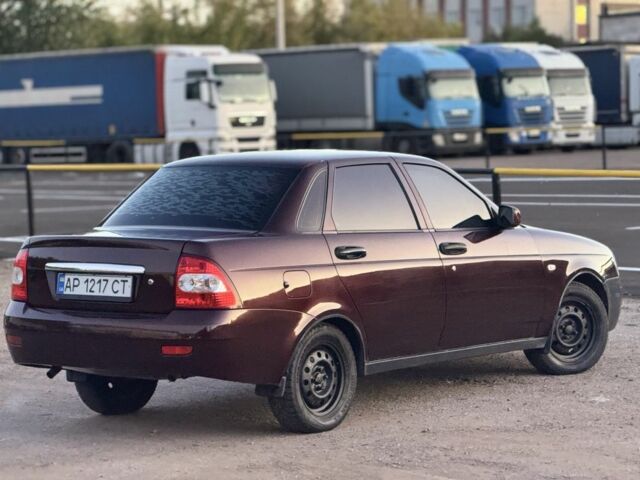 Червоний ВАЗ 2170 Priora, об'ємом двигуна 1.6 л та пробігом 160 тис. км за 1700 $, фото 2 на Automoto.ua