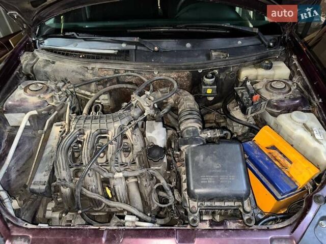 Червоний ВАЗ 2170 Priora, об'ємом двигуна 1.6 л та пробігом 250 тис. км за 3200 $, фото 13 на Automoto.ua