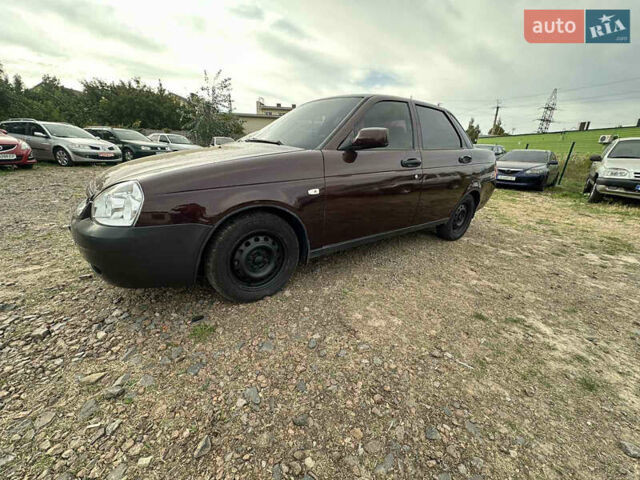 Красный ВАЗ 2170 Priora, объемом двигателя 1.6 л и пробегом 100 тыс. км за 1850 $, фото 2 на Automoto.ua