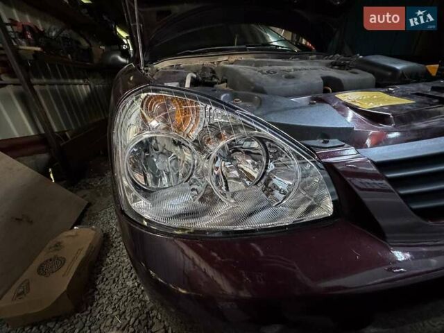 Червоний ВАЗ 2170 Priora, об'ємом двигуна 1.6 л та пробігом 250 тис. км за 3200 $, фото 12 на Automoto.ua