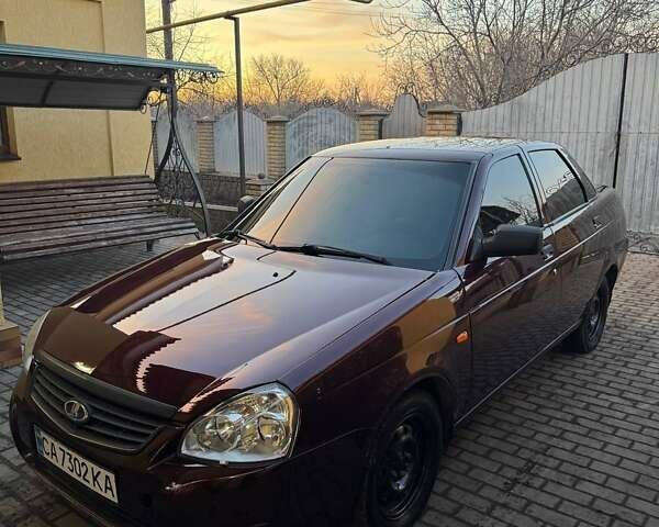 Красный ВАЗ 2170 Priora, объемом двигателя 1.6 л и пробегом 110 тыс. км за 2600 $, фото 5 на Automoto.ua
