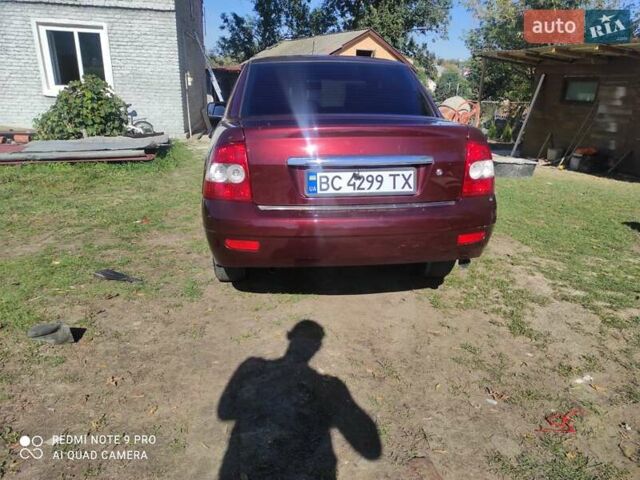 Красный ВАЗ 2170 Priora, объемом двигателя 1.6 л и пробегом 104 тыс. км за 3300 $, фото 5 на Automoto.ua