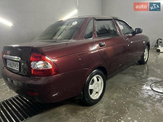 Красный ВАЗ 2170 Priora, объемом двигателя 1.6 л и пробегом 270 тыс. км за 1999 $, фото 3 на Automoto.ua