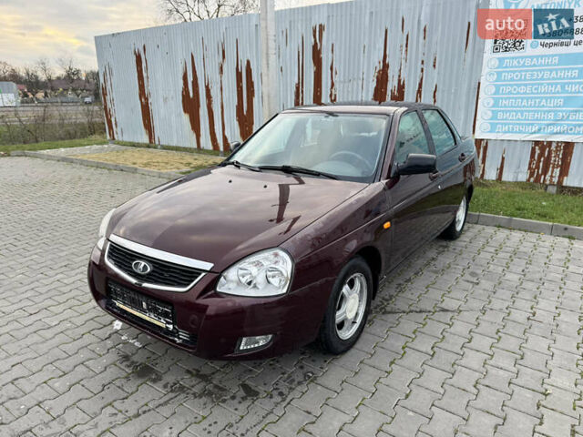 Красный ВАЗ 2170 Priora, объемом двигателя 1.6 л и пробегом 59 тыс. км за 2800 $, фото 3 на Automoto.ua