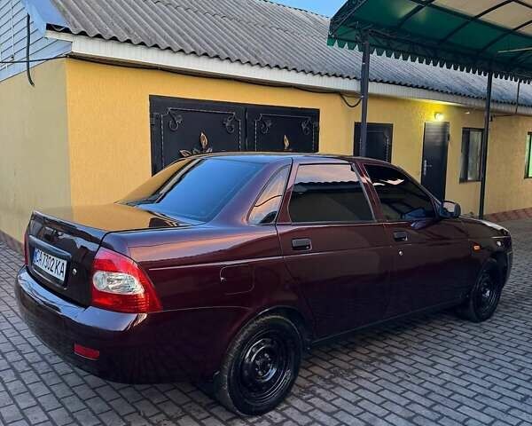 Красный ВАЗ 2170 Priora, объемом двигателя 1.6 л и пробегом 110 тыс. км за 2600 $, фото 14 на Automoto.ua