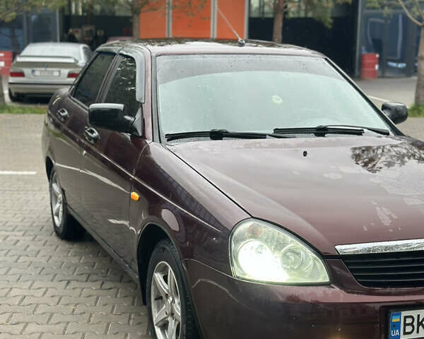 Красный ВАЗ 2170 Priora, объемом двигателя 1.6 л и пробегом 94 тыс. км за 4100 $, фото 1 на Automoto.ua